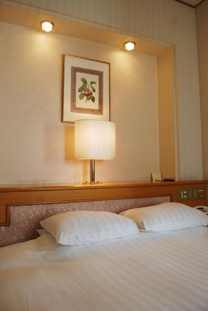 Rihga Hotel Zest Takamatsu Zewnętrze zdjęcie